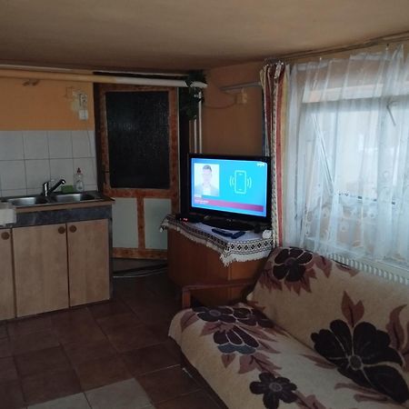Tóth Apartman Telkibánya Exterior foto